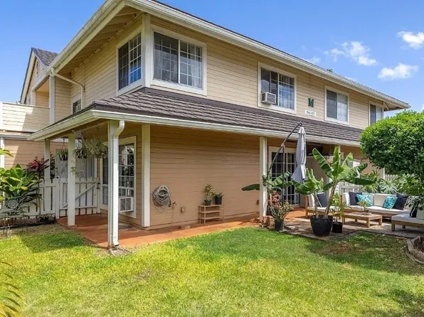 94-1453 Waipio Uka St APT M102, Waipahu, HI 96797