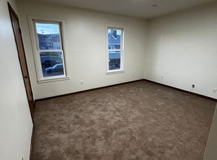 969 5th Ave #2, East Mc Keesport, PA 15035