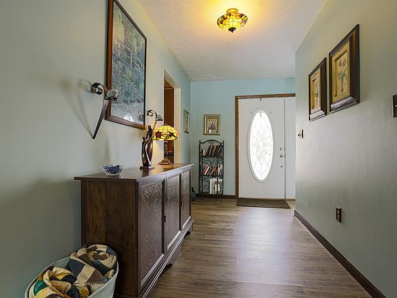 4th image of 1105 Birchton Pl