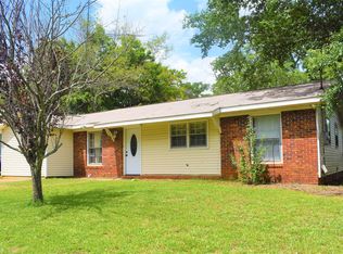 206 Tumbleweed Cir, Centerville, GA 31028