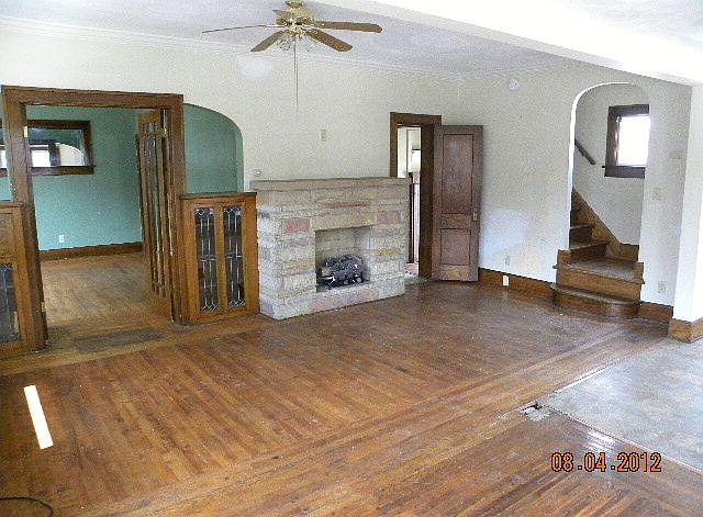 2nd image of 38 3rd St
