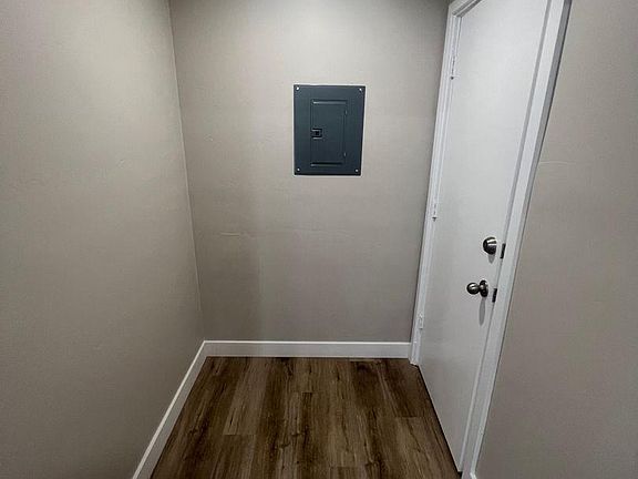 5th image of 7742 Parkway Dr