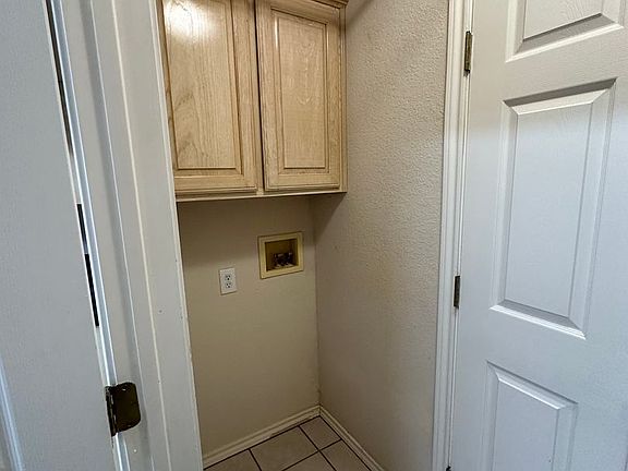3rd image of 1505 Glenhaven Dr #A-b