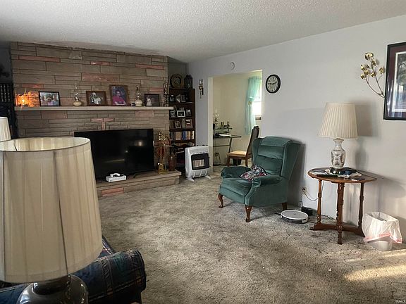 4th image of 1333 N Wabash Ave