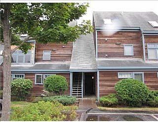 1st image of 146 W Grand Ave APT 25