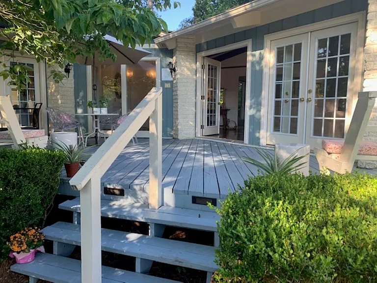 Deck