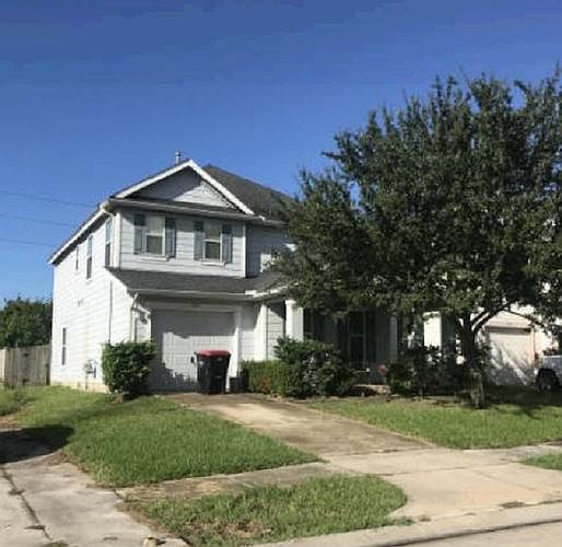 1st image of 326 Silky Leaf Dr
