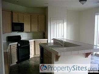 4th image of 811 Sequoia Pass Ct