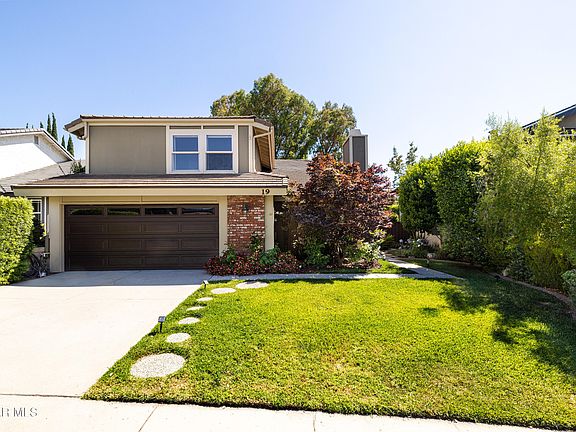 2nd image of 19 Carob Dr