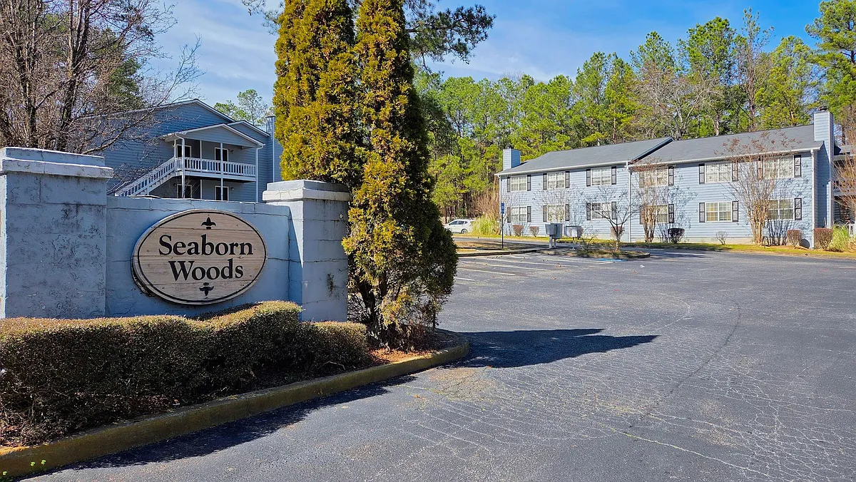 Building Photo - 957 Poplar Springs Rd
