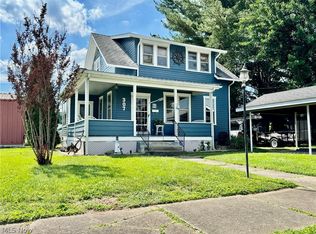 307 Florence St, Belpre, OH 45714