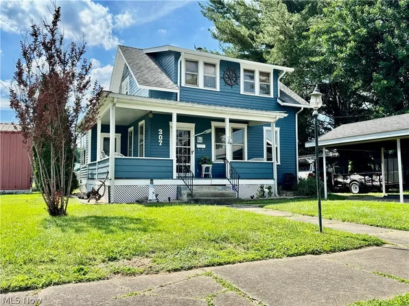 307 Florence St, Belpre, OH 45714