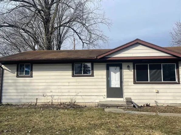 3257 Lexington Dr, Saginaw, MI 48601