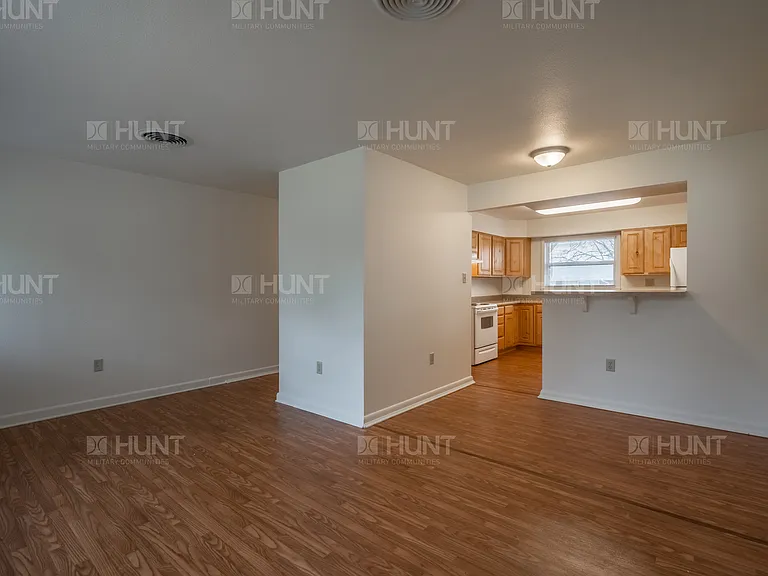 159 Kentucky Cir — Photo 10