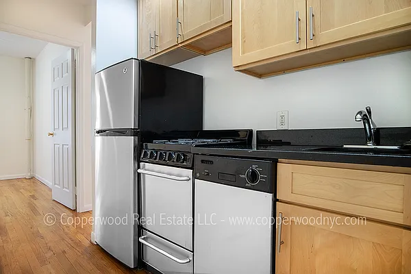 Rented by Copperwood Real Estate | media 2