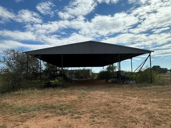 2020 Highway 84 N, Snyder, TX 79549
