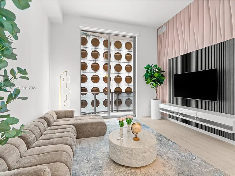 77 SE 5th St #507 — Photo 9