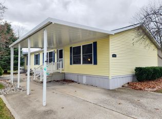 1812 Rails End Blvd, Caro, MI 48723