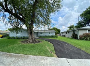 1105 Merion Pl, Pompano Beach, FL 33068