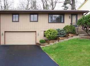 4855 Edgewater Dr, Mound, MN 55364