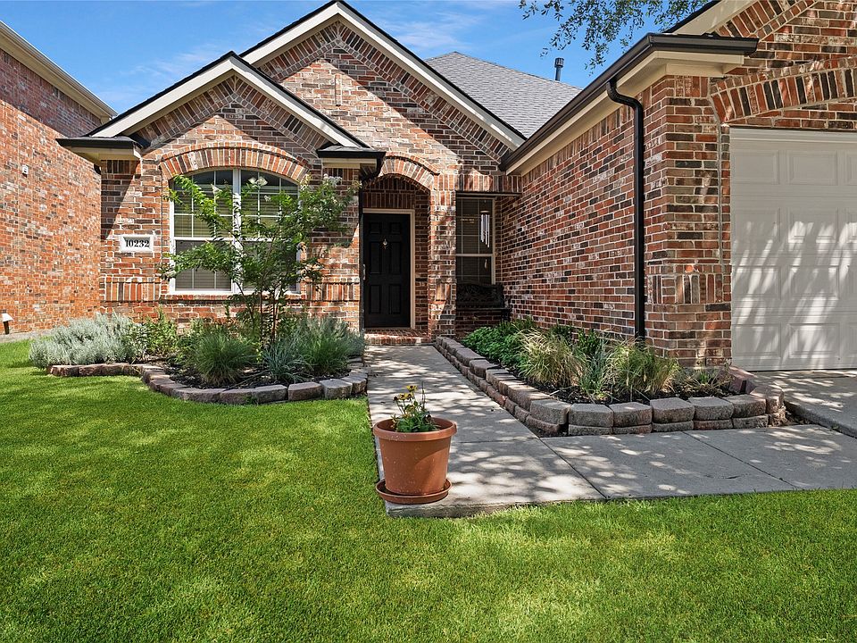 1st image of 10232 Olivia Dr