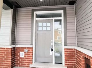 90 Natare Pl E, Ottawa, ON K2T 0P2