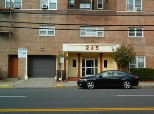 245 Bronx River Rd APT 3A, Yonkers, NY 10704