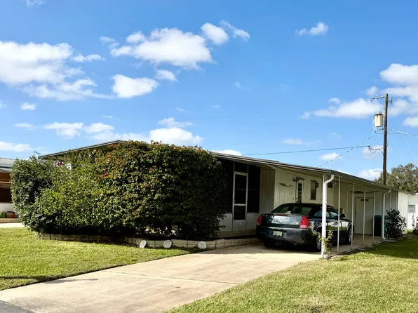 1252 Pilgrim Pl, Daytona Beach, FL 32119