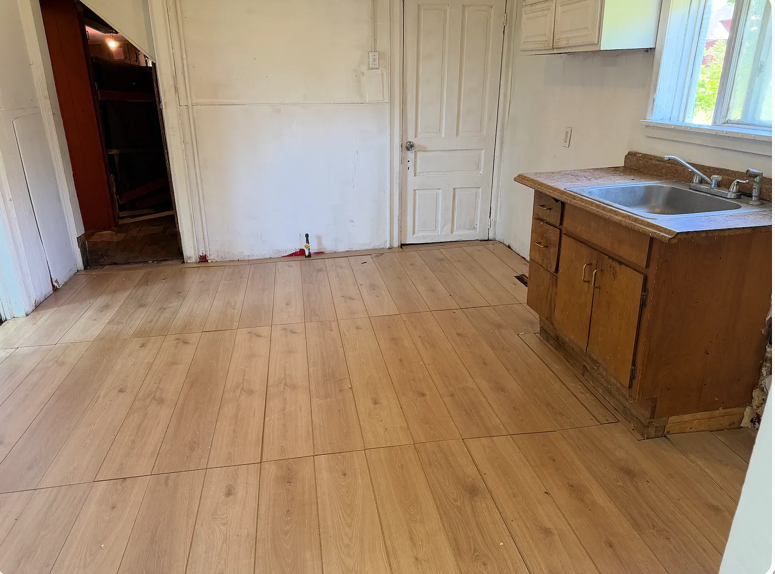 4 bed, $1,500 — Photo 3