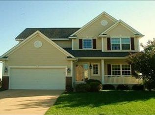 9007 Lenham Dr, Johnston, IA 50131