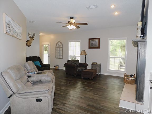 4th image of 12383 Timberlake Ct