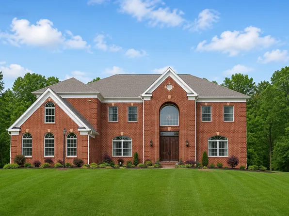 Grand Wellington Plan, McLean Custom Homes