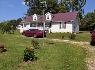 32 Old Somerset Rd, Mount Vernon, KY 40456