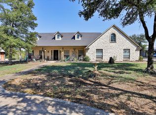 8001 Charlene Dr, Azle, TX 76020