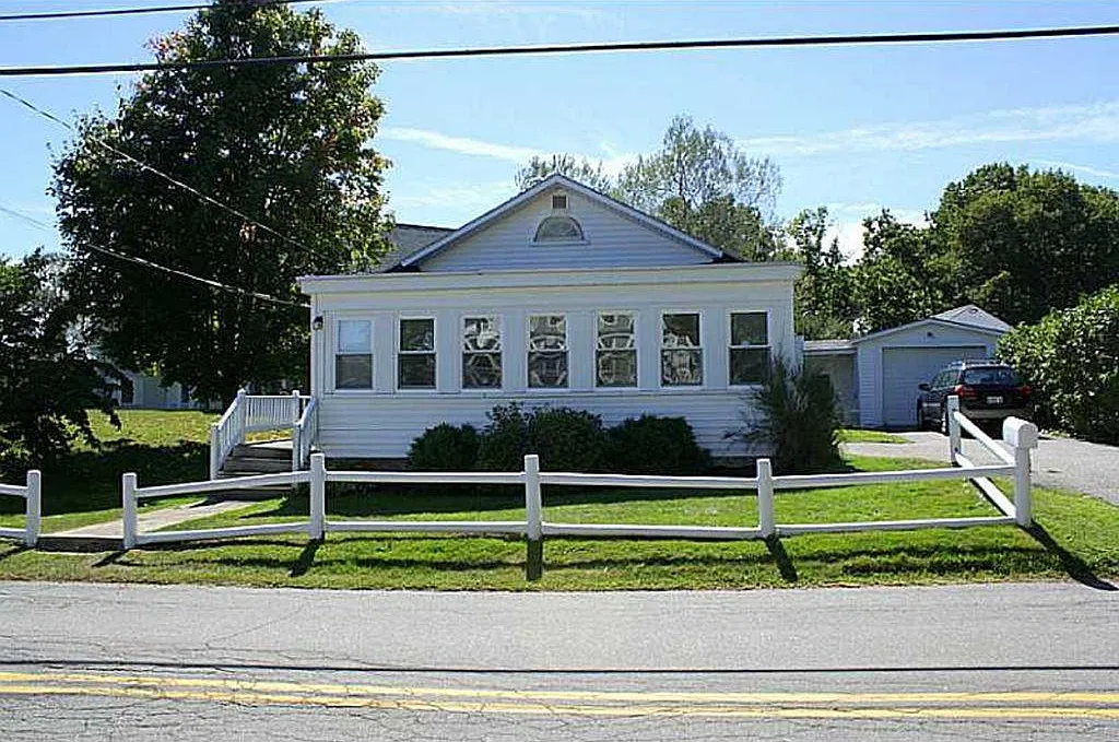 58 Hills Beach Rd — Photo 1