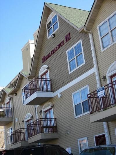 1st image of 1801 Lake Ave APT 209