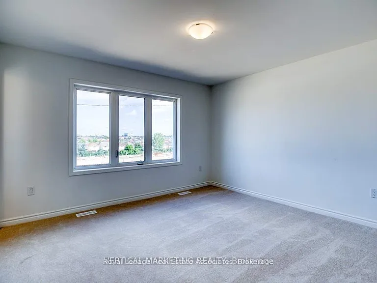 47 Routley St — Photo 12