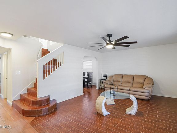 3rd image of 7608 Plaza Redonda Dr