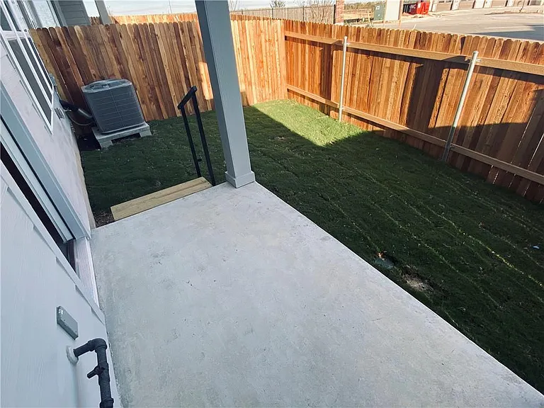 5160 N A W Grimes Blvd #28 — Photo 21