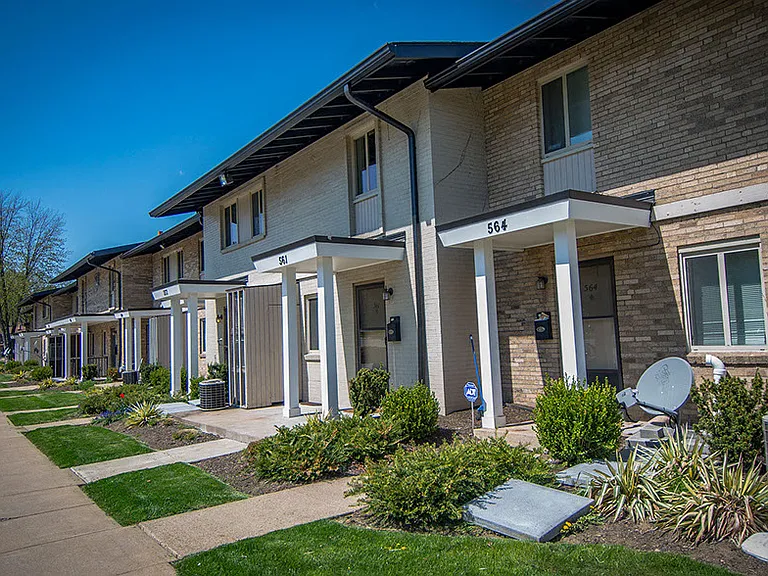 Crane Village Townhomes Building Exterior