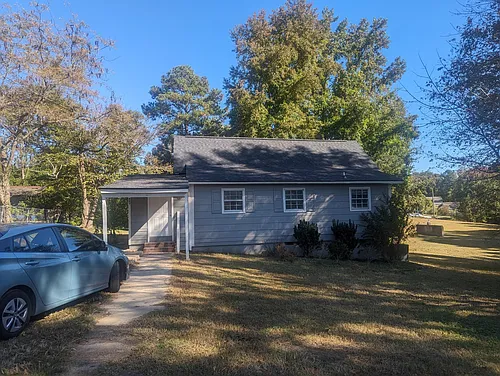 403 Justice Heights St Photo 1