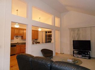 478 Prestwick Ln, Wheeling, IL 60090