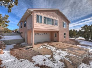 184 Road Runner Ln, Penrose, CO 81240
