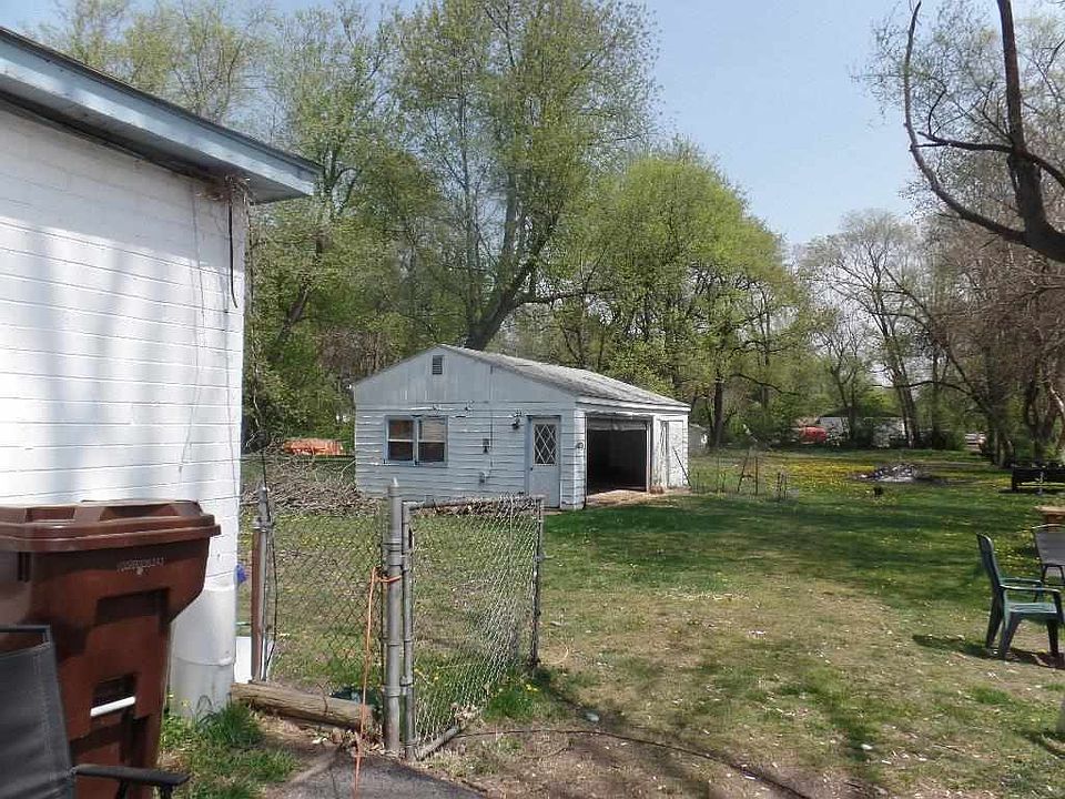 2nd image of 3035 Rice Ave