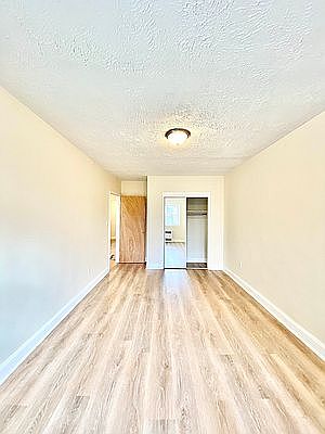 4th image of 32-12 47th St Unit 2