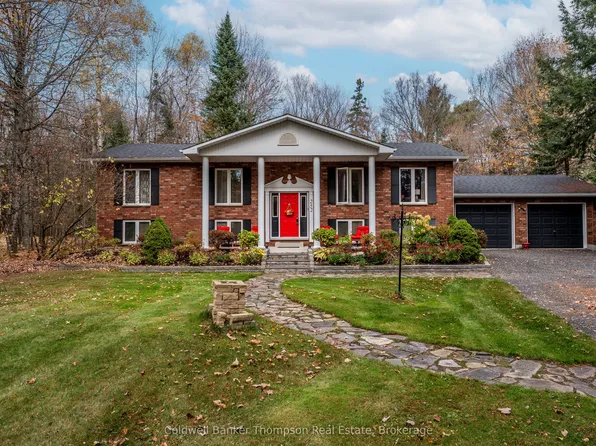 252 Fowlers Rd, Huntsville, ON P1H 2N5