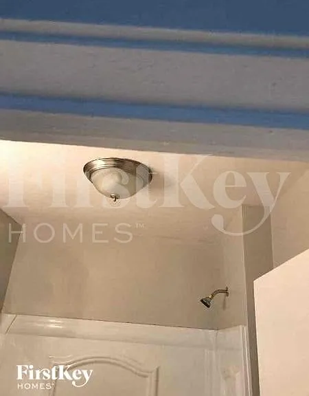 1146 Hinckley St — Photo 9