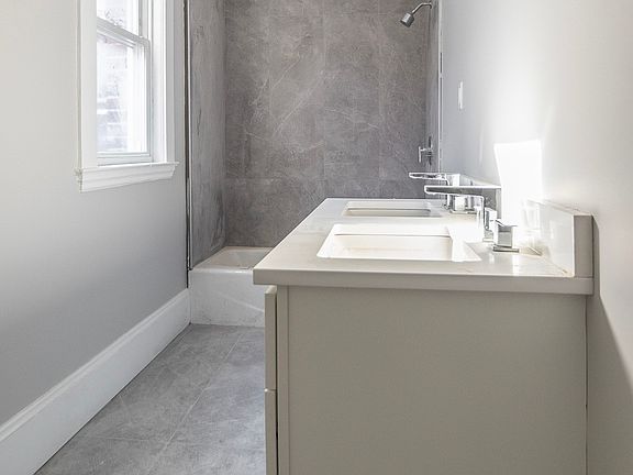 5th image of 190 Kelton St APT 3