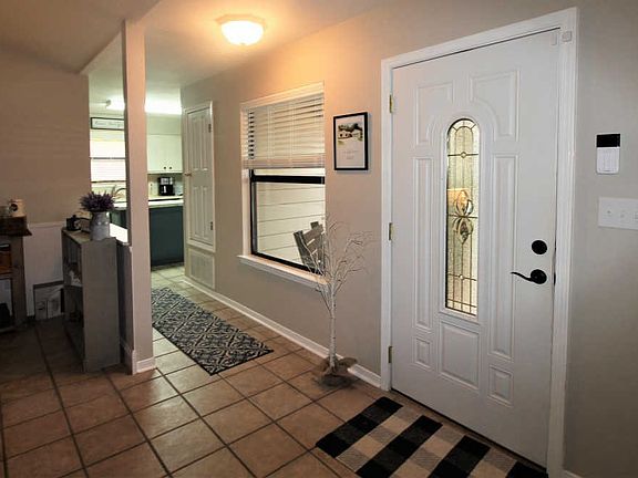 4th image of 612 Kathleen Ct