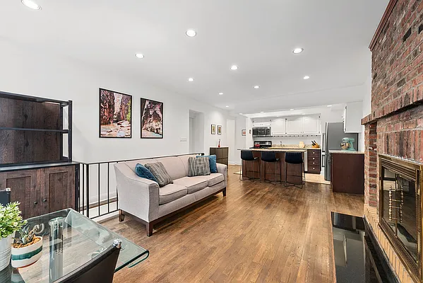 Sold by Corcoran | media 14